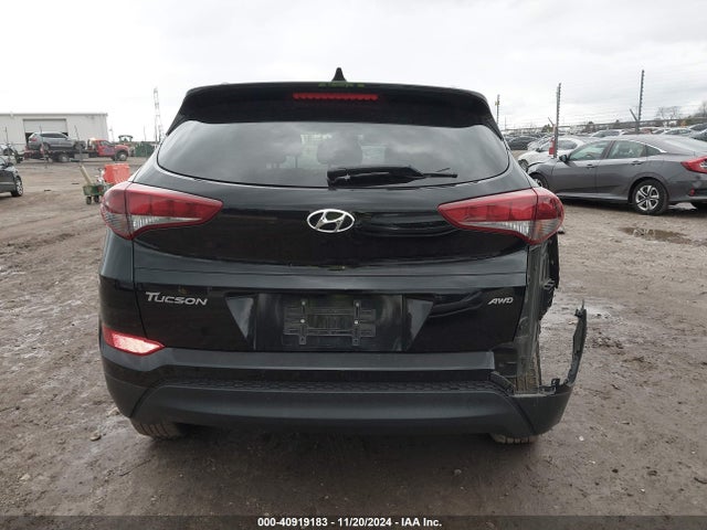 KM8J3CA49JU816824 Hyundai TUCSON SEL