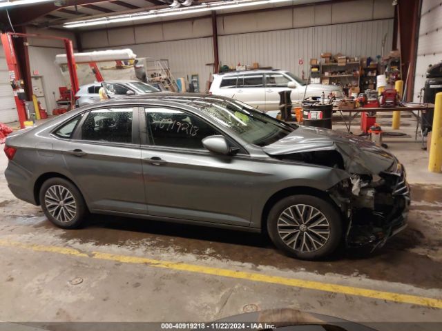 3VWC57BU9LM092117 Volkswagen Jetta 1.4t R-line/1.4t S/1.4t Se