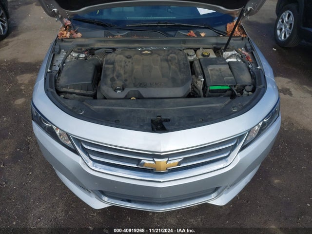 Chevrolet IMPALA 1LT 2018 2G1105S33J9178428 Image 10