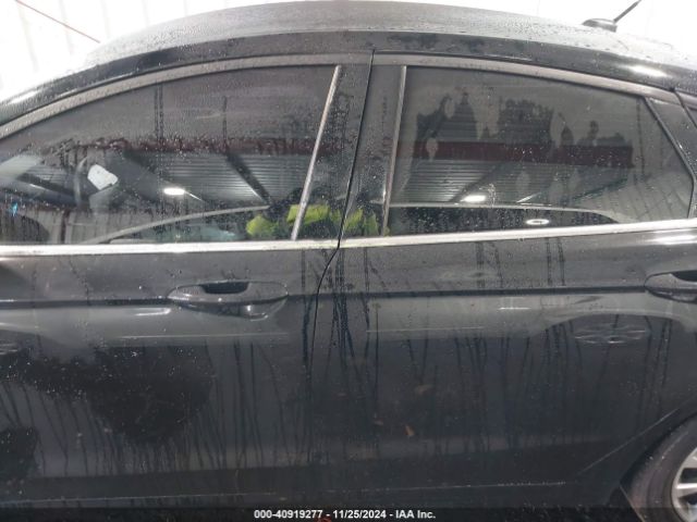 3FA6P0H77HR107023 Ford FUSION SE