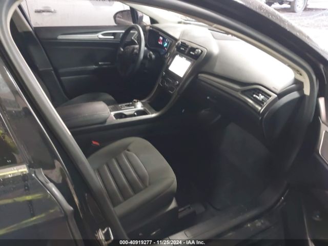 3FA6P0H77HR107023 Ford FUSION SE