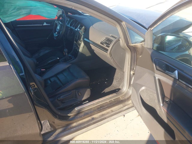 3VW5T7AU5GM036715 Volkswagen Golf Gti Se 4-door