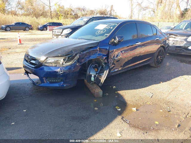 Honda Accord Sport 2015 1HGCR2F59FA154194 Image 2
