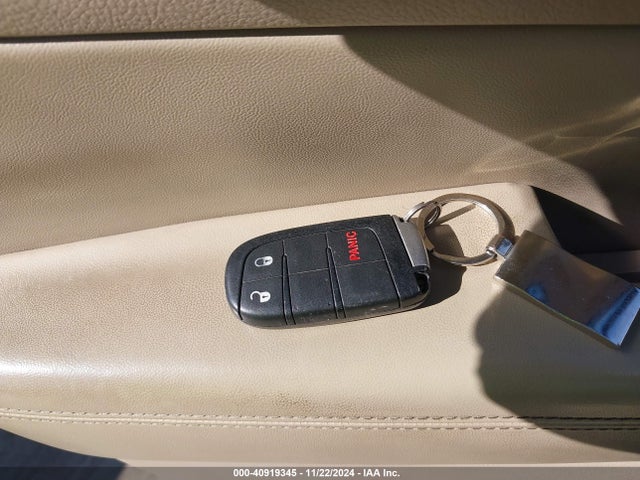 Jeep Grand Cherokee Laredo 2014 1C4RJEAGXEC411943 Image 11