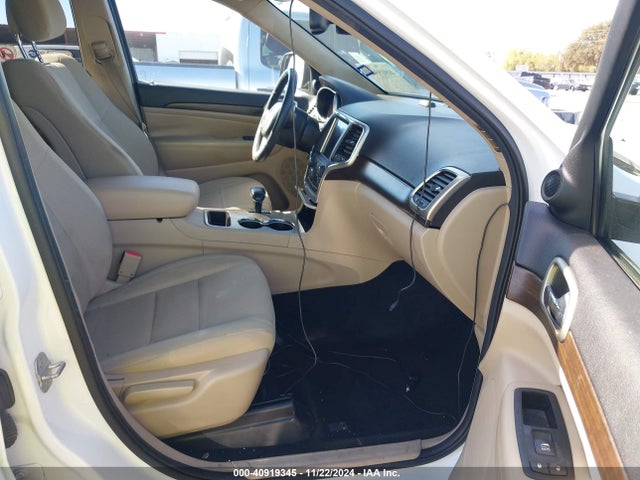 Jeep Grand Cherokee Laredo 2014 1C4RJEAGXEC411943 Image 5