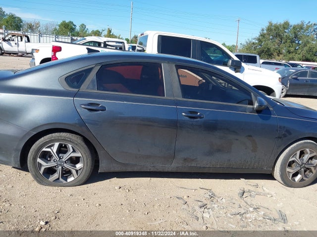 KIA Forte Lxs 2019 3KPF24AD8KE006393 Image 13