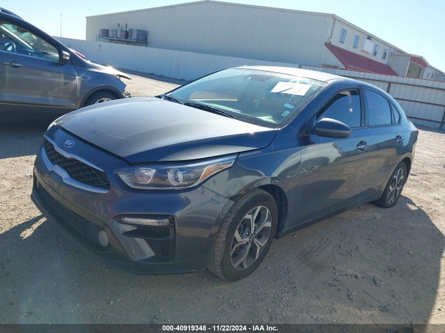 KIA Forte Lxs 2019 3KPF24AD8KE006393 Image 2