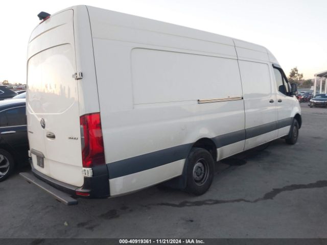 W1Y5EDHYXMT075717 Mercedes-Benz Sprinter 3500 High Roof V6