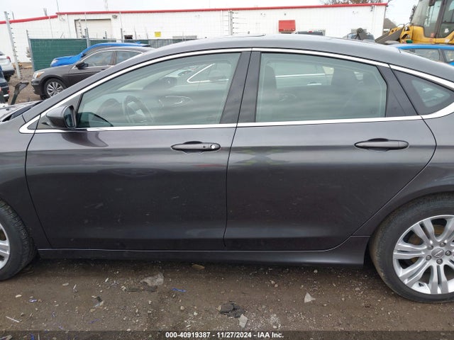 1C3CCCAB0FN678057 Chrysler 200 Limited