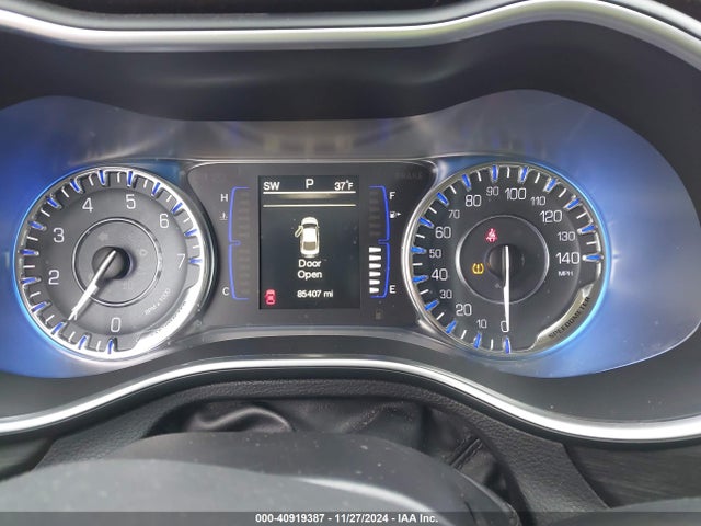 1C3CCCAB0FN678057 Chrysler 200 Limited