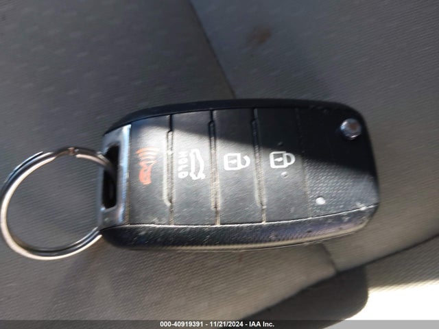 5XXGM4A79FG384762 KIA Optima Lx