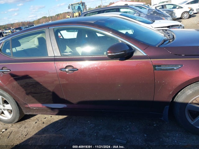 5XXGM4A79FG384762 KIA Optima Lx