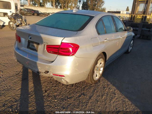 WBA8B9G54JNU99082 BMW 330I
