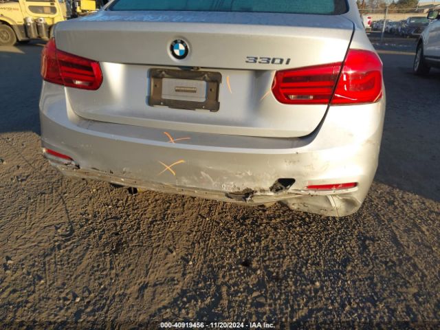 WBA8B9G54JNU99082 BMW 330I