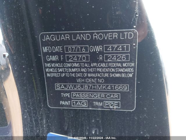 2017 JAGUAR F-TYPE SAJWJ6J87HMK41669 Photo 8