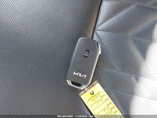 5XYK7CAF0PG072569 KIA Sportage X-pro Prestige