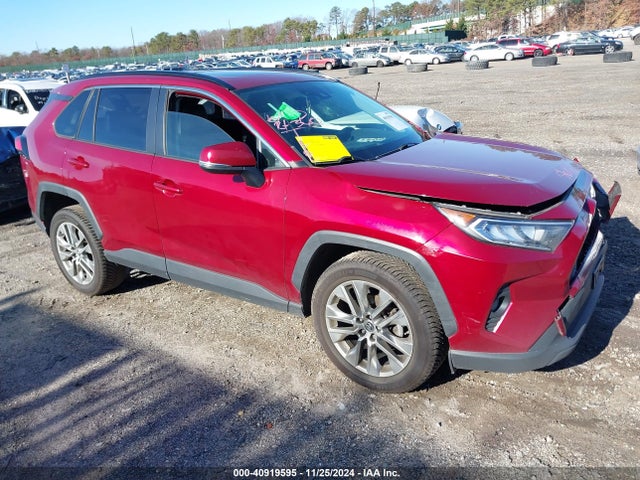 Toyota Rav4 Xle Premium 2019 JTMA1RFV2KD043601 Image 1