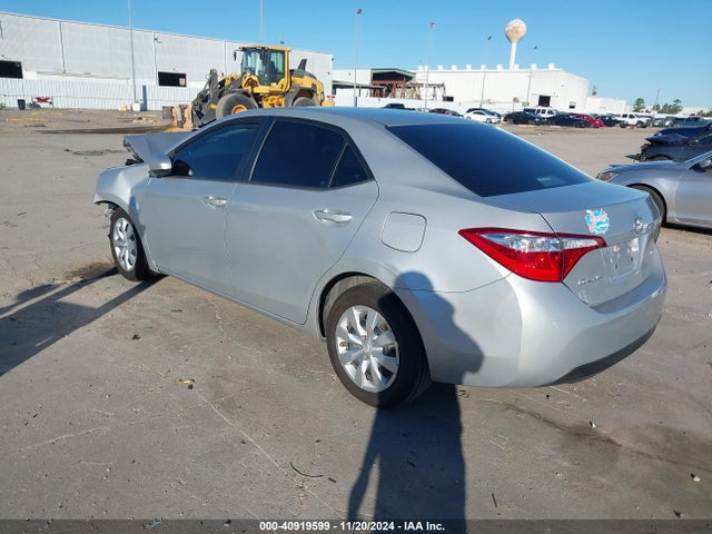 Toyota COROLLA LE 2016 5YFBURHE4GP500180 Image 3