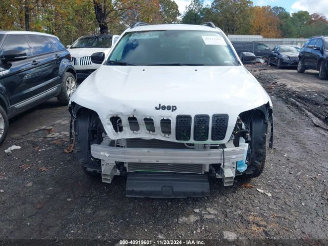 1C4PJMMB5PD113928 Jeep Cherokee Altitude Lux 4x4