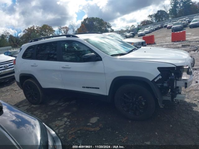 1C4PJMMB5PD113928 Jeep Cherokee Altitude Lux 4x4