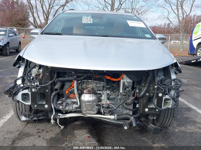 Chrysler Pacifica Hybrid Pinnacle 2022 2C4RC1N70NR175422 Image 6