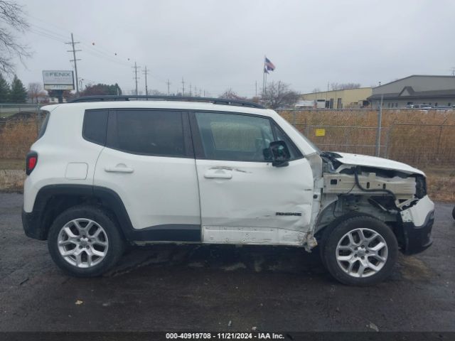 ZACCJBBTXFPC09567 Jeep Renegade Latitude