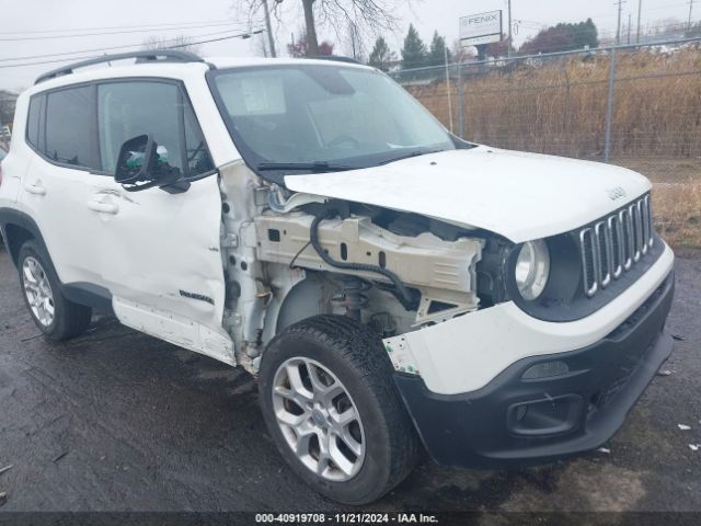 ZACCJBBTXFPC09567 Jeep Renegade Latitude