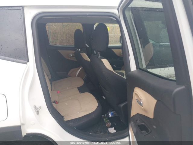 ZACCJBBTXFPC09567 Jeep Renegade Latitude