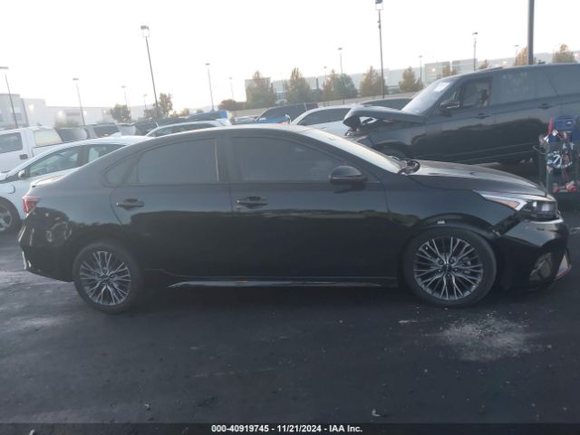 3KPF54ADXPE555933 KIA Forte Gt-line