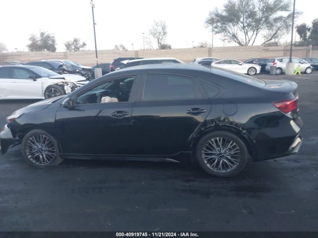 3KPF54ADXPE555933 KIA Forte Gt-line