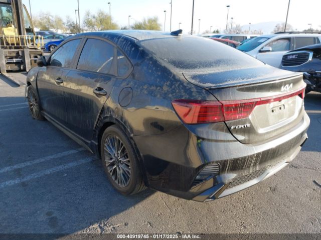 3KPF54ADXPE555933 KIA Forte Gt-line