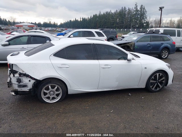 Lexus IS 200T 2017 JTHBA1D28H5055154 Image 14