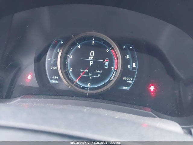 Lexus IS 200T 2017 JTHBA1D28H5055154 Image 7