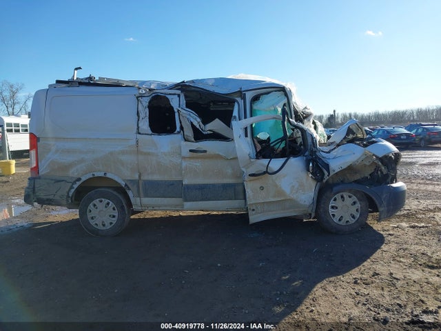 Ford Transit-250 2015 1FTYR1ZM3FKA87426 Image 13