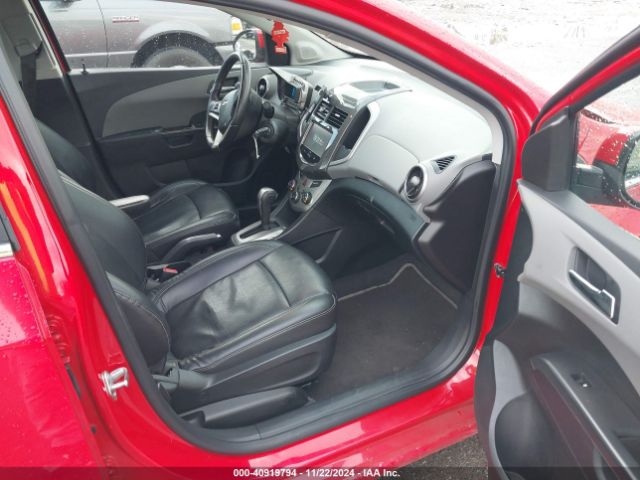 1G1JE5SB3F4144976 Chevrolet Sonic Ltz Auto