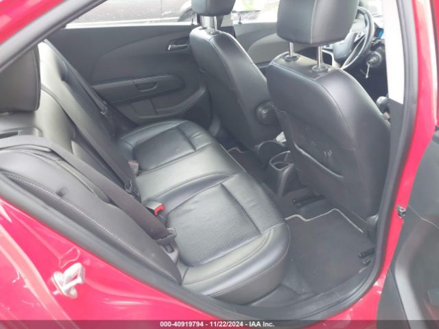 1G1JE5SB3F4144976 Chevrolet Sonic Ltz Auto