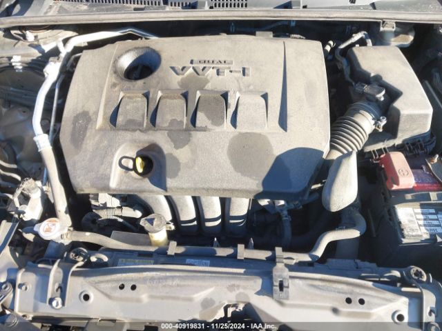 2T1BURHE8JC983907 Toyota COROLLA LE