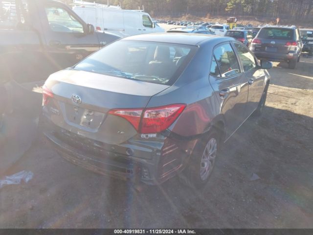 2T1BURHE8JC983907 Toyota COROLLA LE