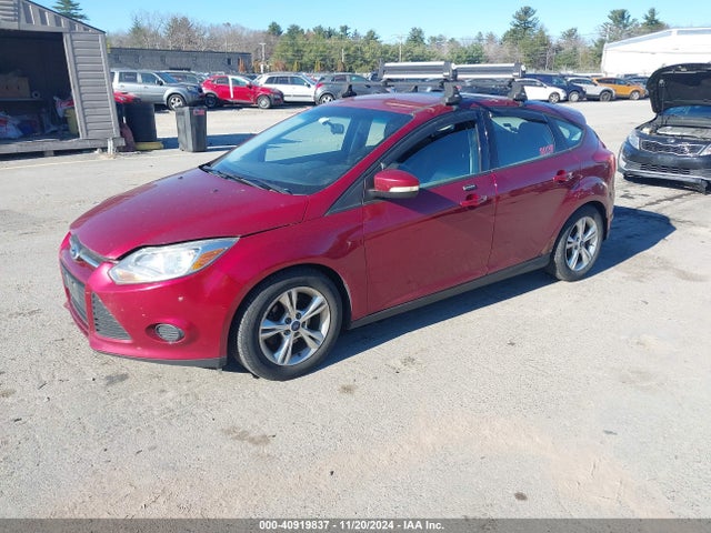 Ford FOCUS SE 2014 1FADP3K24EL366083 Image 2