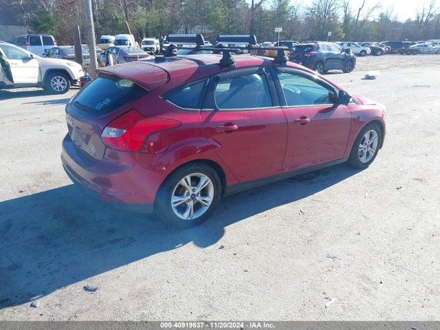 Ford FOCUS SE 2014 1FADP3K24EL366083 Image 4