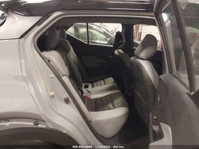 Nissan Kicks Sr Xtronic Cvt 2022 3N1CP5DV1NL485080 Image 8