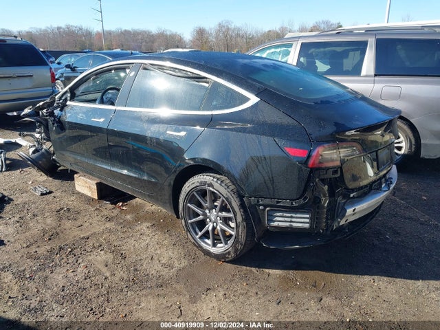 2020 TESLA MODEL 3 5YJ3E1EB5LF600145 Photo 2