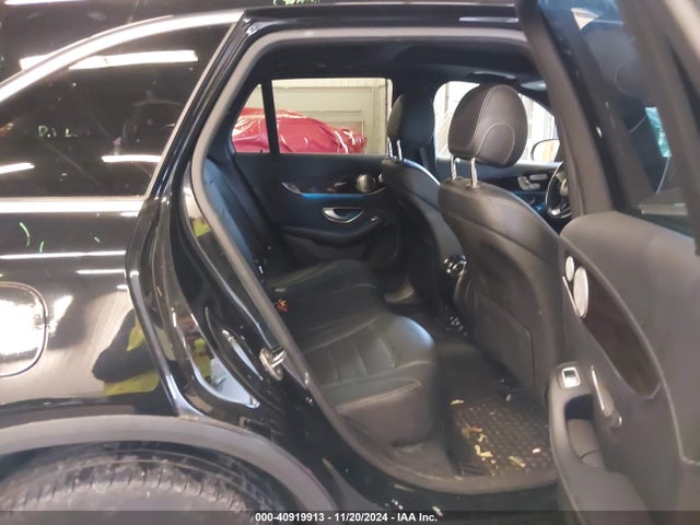 WDC0G4KB7HF157884 Mercedes-Benz Glc 300 4matic