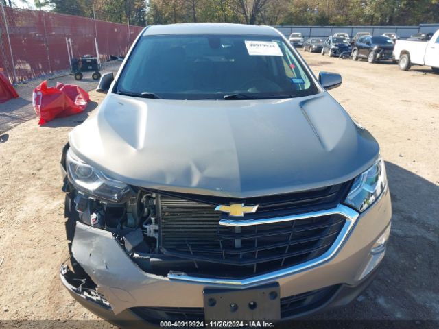 3GNAXJEV4JS581496 Chevrolet EQUINOX LT