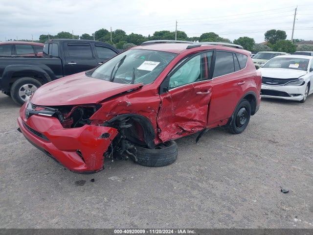 2T3ZFREV8HW330796 Toyota RAV4 LE