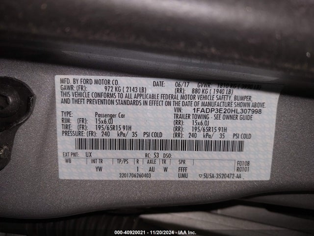 Ford FOCUS S 2017 1FADP3E20HL307998 Image 9