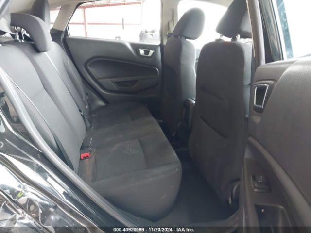 3FADP4BJ2FM138578 Ford FIESTA SE