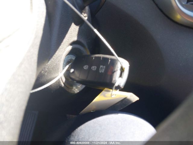 5XYPGDA5XKG448335 KIA Sorento 3.3l Lx