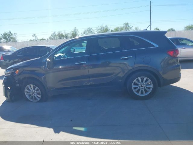 5XYPGDA5XKG448335 KIA Sorento 3.3l Lx