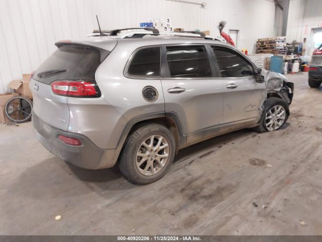 1C4PJMCB3HD213870 Jeep Cherokee Latitude 4x4